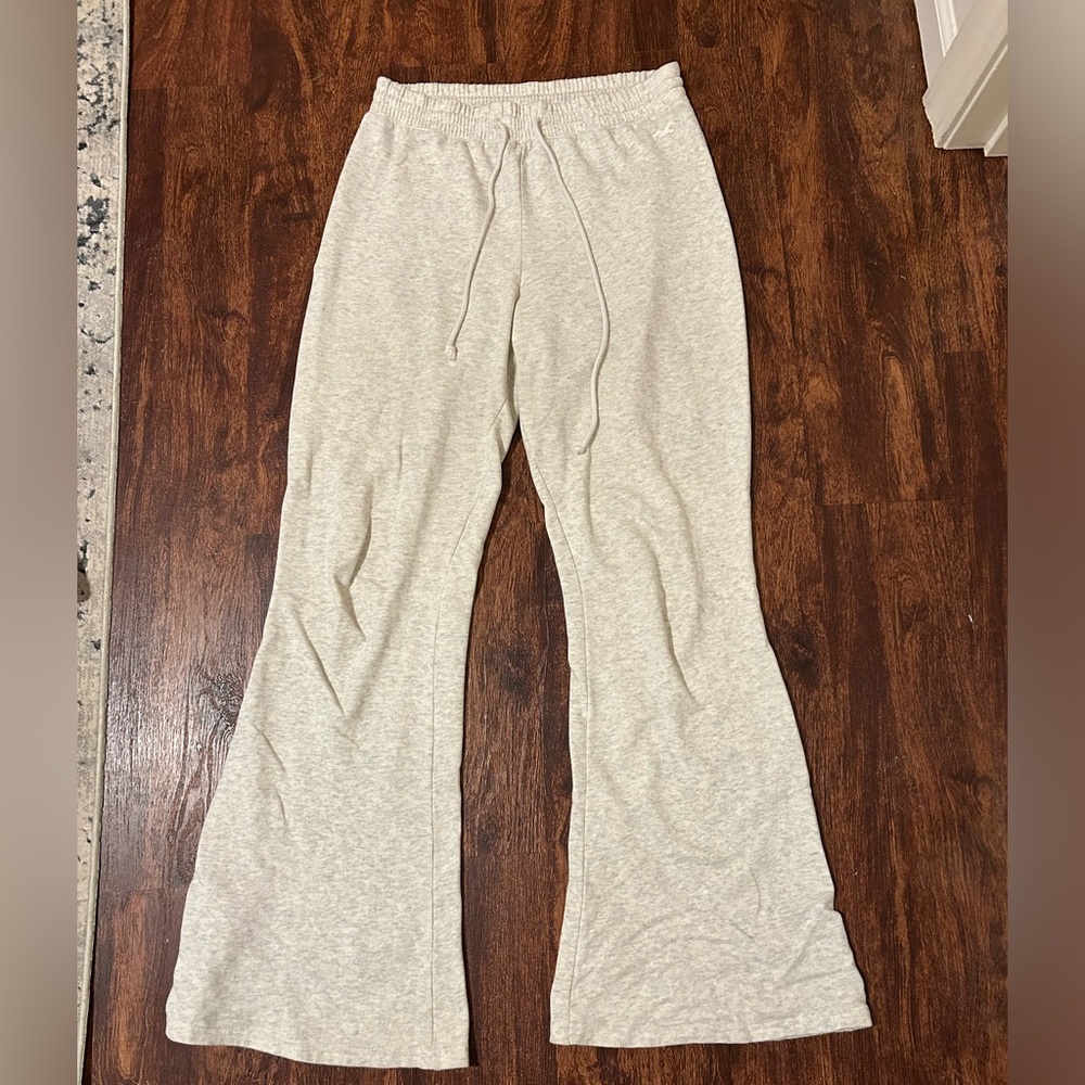 Light Grey Bootcut Sweat Pant M Hollister